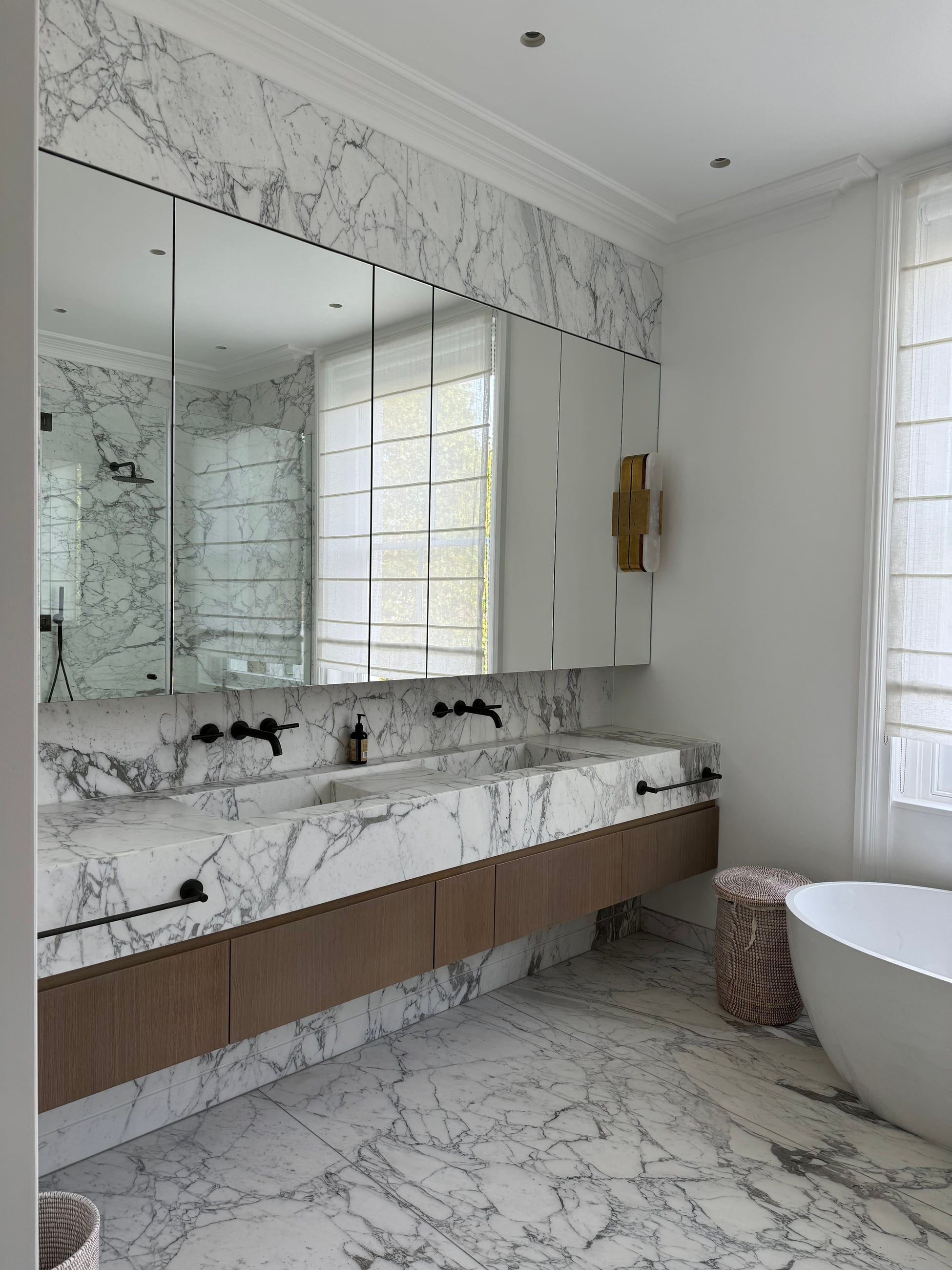 Kensington Townhouse — interior by ALJ Studio