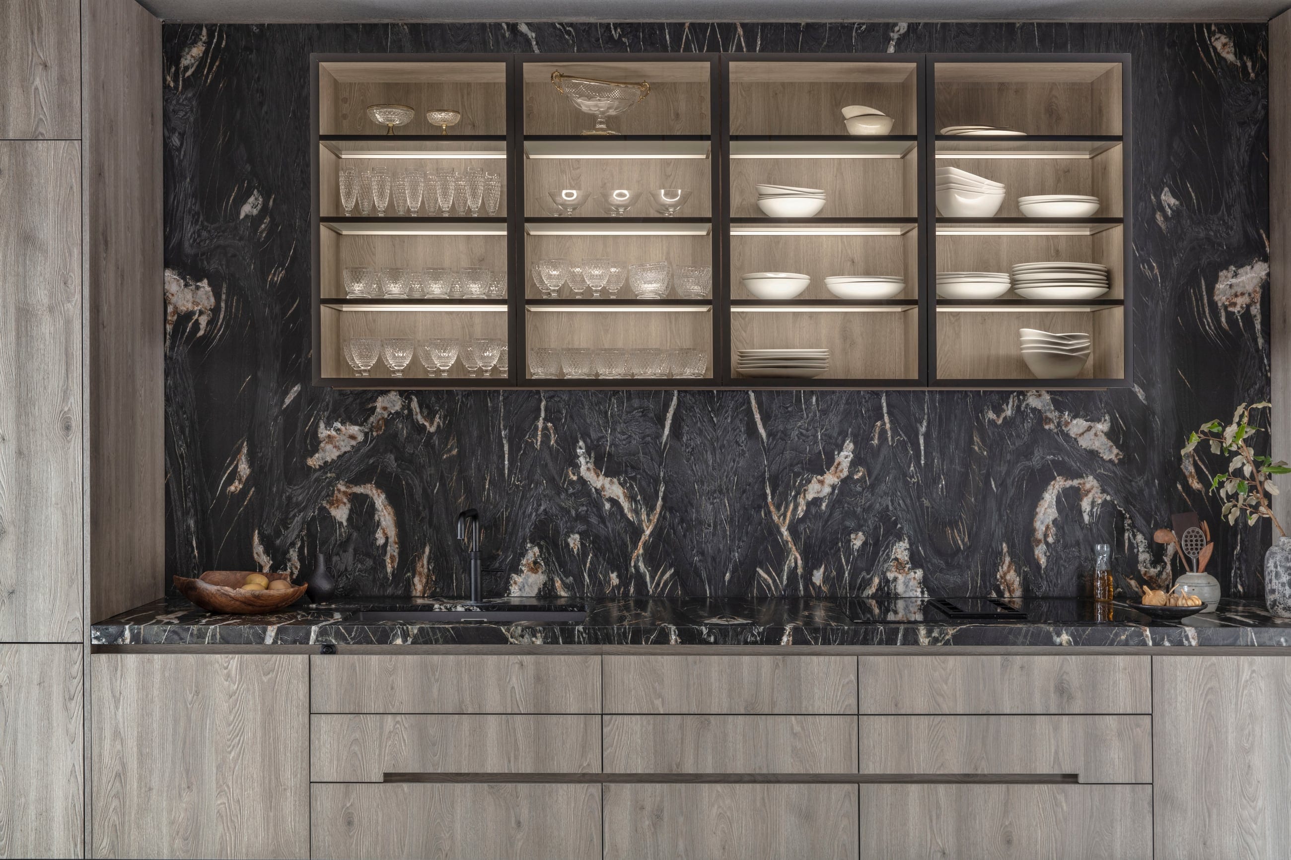 Hyde Park Apartment — interior by ALJ Studio